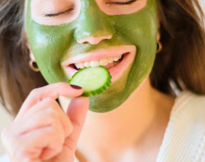 DIY Cucumber Face Masks For Deeply Hydrated And Glowing Pores and skin