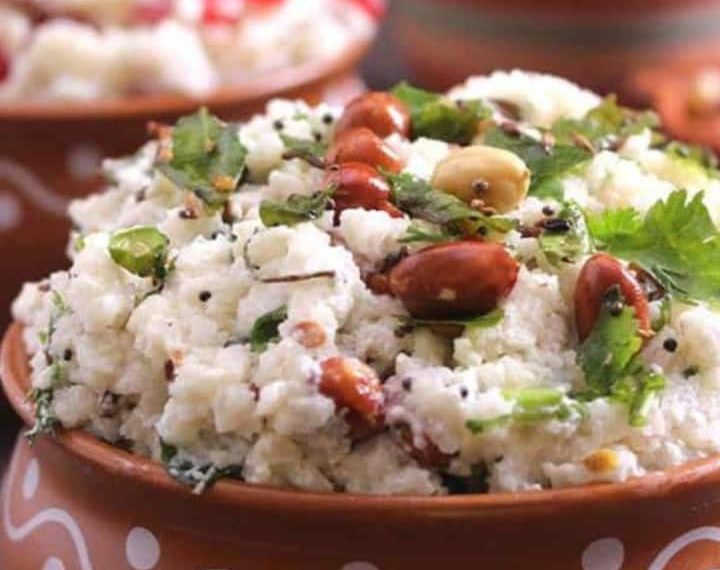 7 Steps To Make The Refreshing Dahi Poha