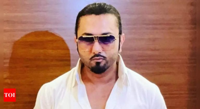Yo Yo Honey Singh opens up on life-style modifications, takes a dig at YouTubers: ‘Maine daaru chorr di hai, sirf pani pi raha hoon’ | Hindi Film Information