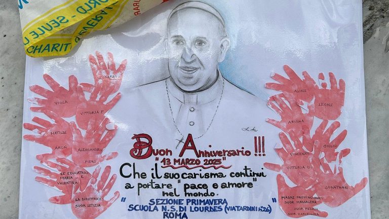 Pope celebrates 12th anniversary with healthcare workers at Gemelli hospital
