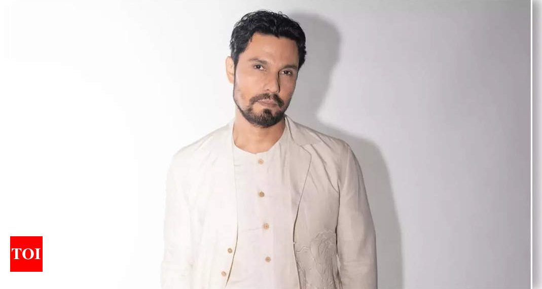 Randeep Hooda recollects filming ‘Swatantrya Veer Savarkar’ with fractured knee: ‘It has been life-changing’ | Hindi Film Information