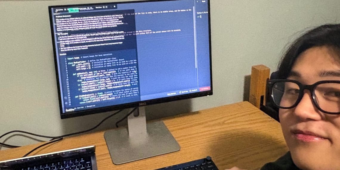 Out of Colombia, this pupil doesn’t intend to stop the troll of the massive expertise with AI