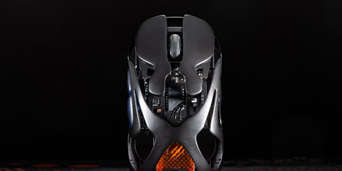 Indignant Miao’s Infinity Mouse is a mouse of video games with a skeleton design impressed by racing vehicles