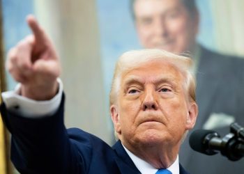 Trump says he won’t rule out navy assaults to take Greenland