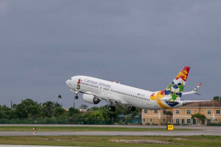 Cayman Airways Expands Flight Schedule for Easter 2025: New Updates You Want To Know