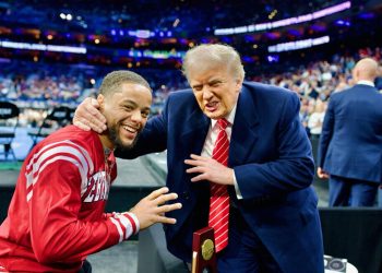 Trump attracts cheers and boos as you take part within the NCAA wrestling championship in Philadelphia: direct updates