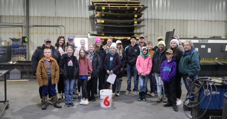 Washington G.E.M. visits Weirich Welding | Life-style
