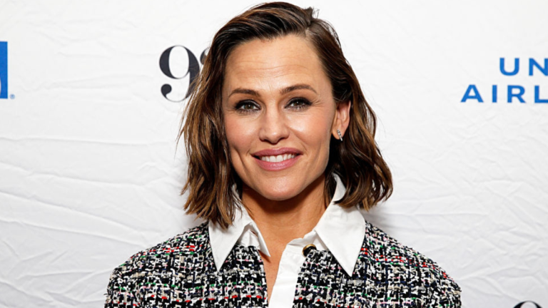 Jennifer Garner’s Boyfriend Breaks Cowl Amid Ben Affleck Romance Rumors