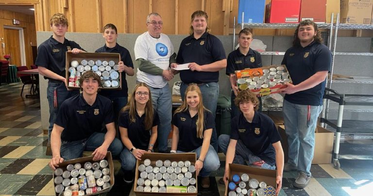 FFA donates to meals pantry – Gettysburg Occasions