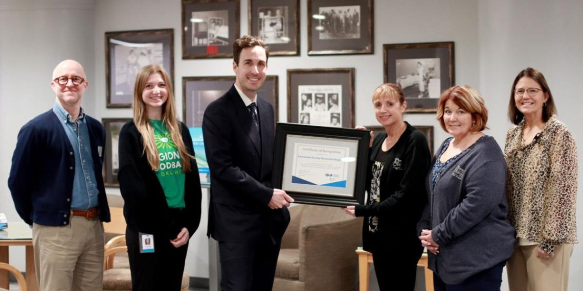 OHA acknowledges CCMH for supporting meals insecure sufferers | Information