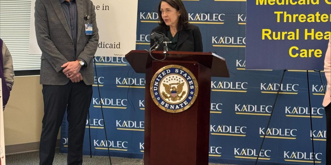 Sen. Cantwell visits Kadlec Medical Heart to debate potential Medicaid cuts | Information