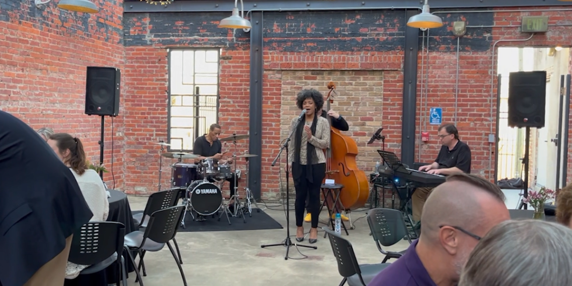 Texarkana’s Wine and Jazz Gala helps hold meals on desk for Harvest Regional Meals Financial institution | Information