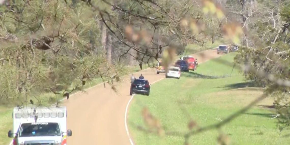 Pilot, 2 well being care staff killed in crash of medical helicopter in Mississippi are recognized