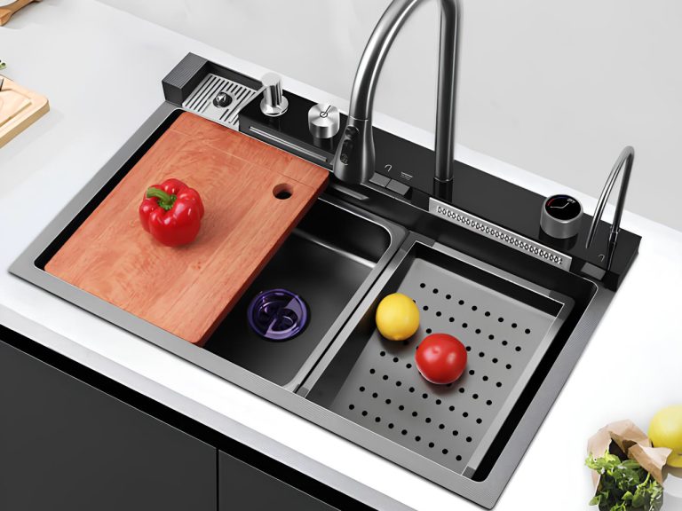 This kitchen sink reinvents every little thing you thought