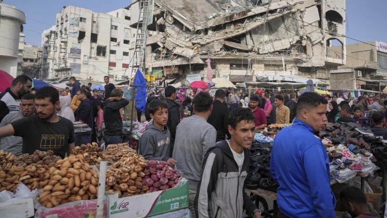 ’Eid of disappointment’: Palestinians in Gaza mark Eid with dwindling meals and no finish to struggle