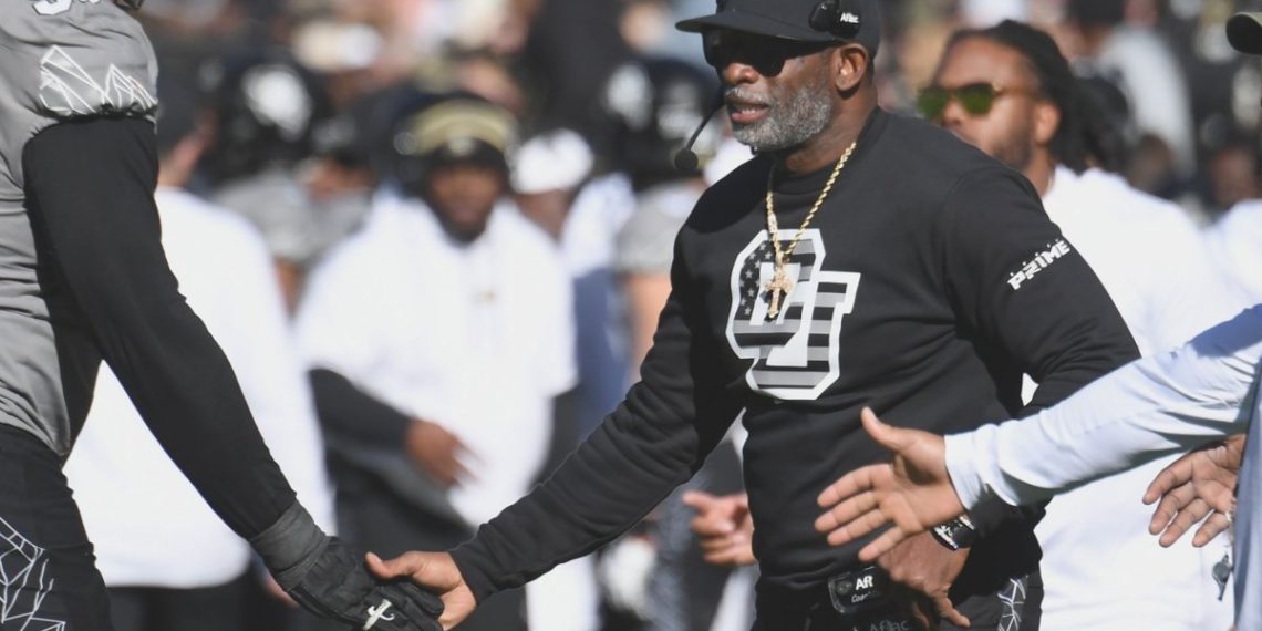 Colorado indicators the soccer coach de Sanders on the extension of the $ 54 million contract