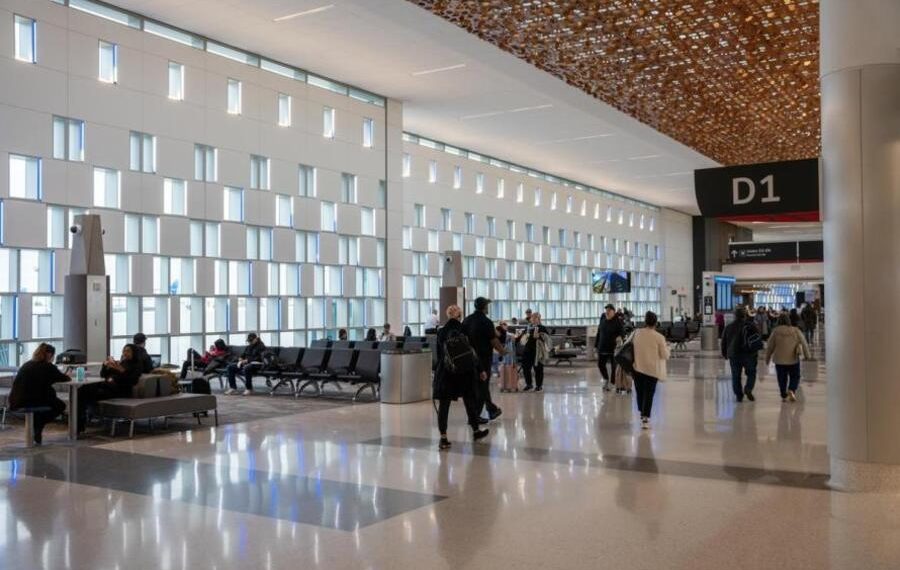 Houston Airports Brace for Huge Spring Break Rush with 2.three Million Vacationers in March 2025