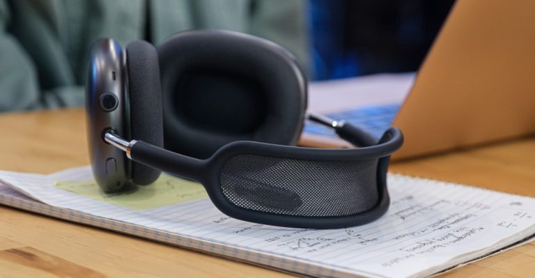 AirPods Max from Apple with USB-C will quickly help audio with out loss