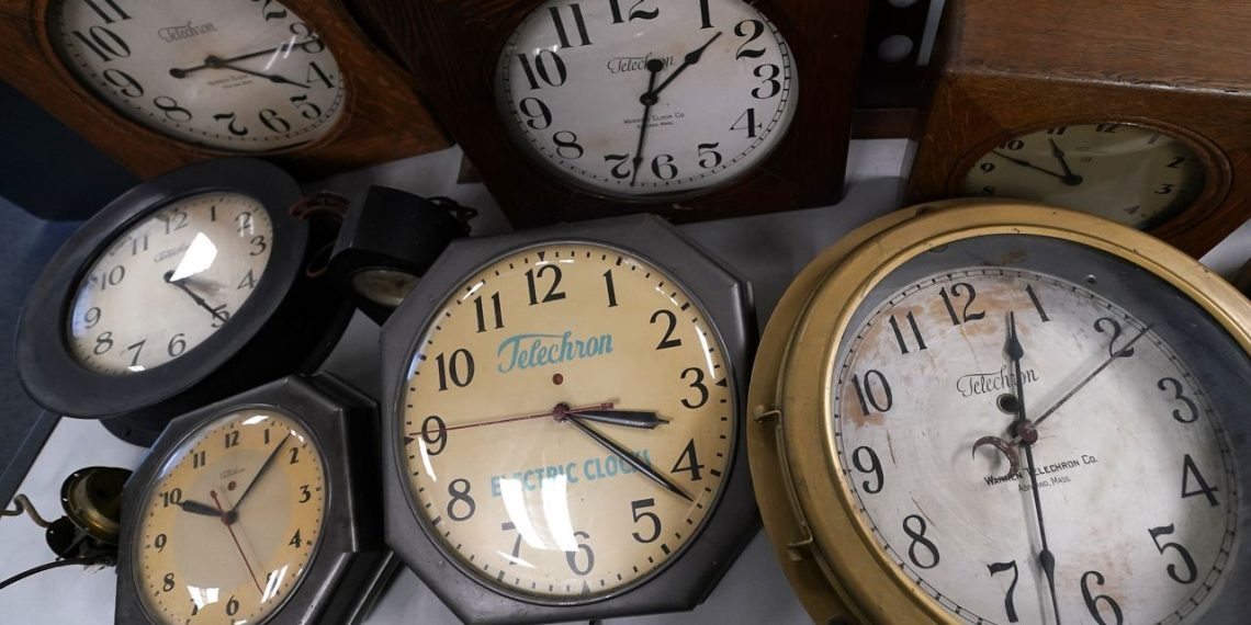 Psychological well being impacts of beginning Daylight Saving Time