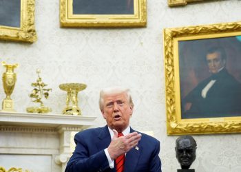 Gold, brightness and portrait of an expansionist president of the 19th century