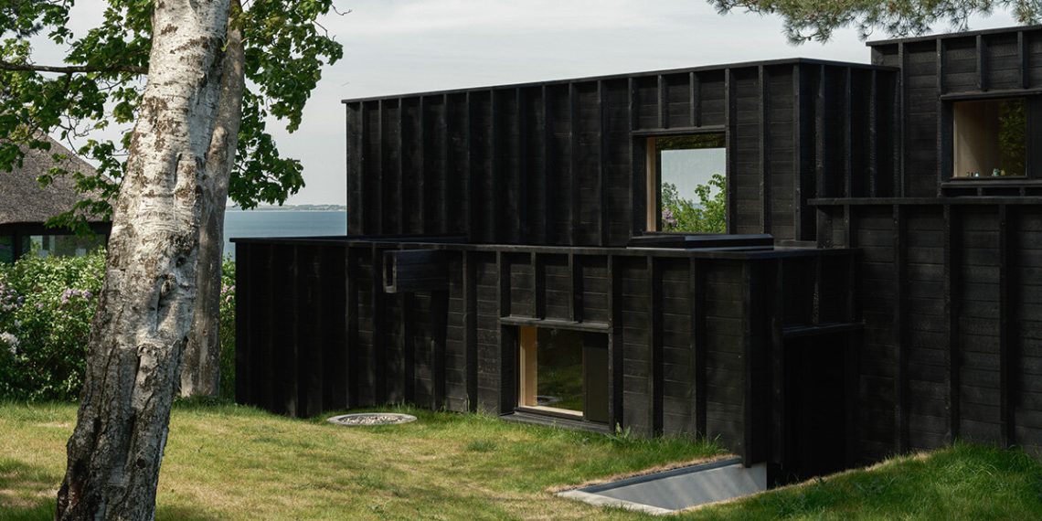 Carbonized timber förstberg ling-offsign home outdoors Copenhagen