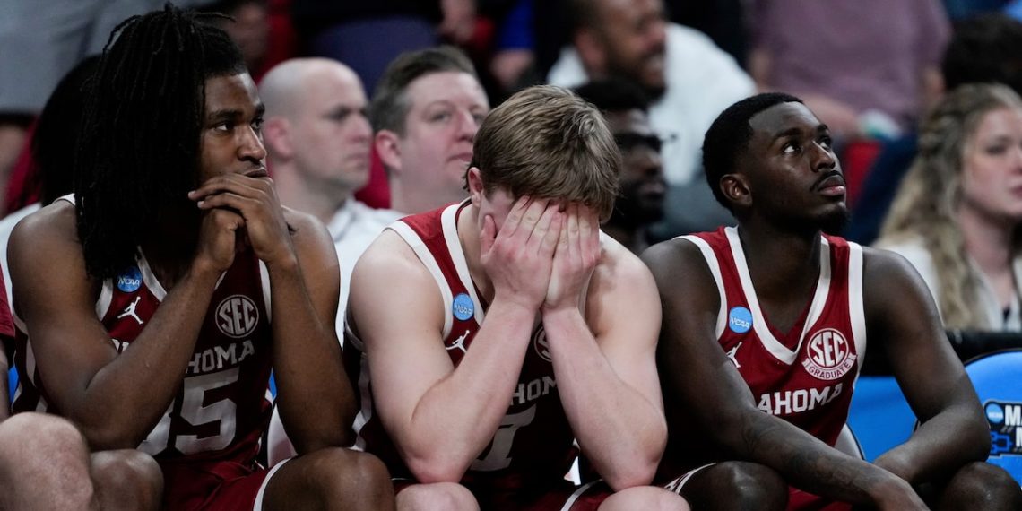 Oklahoma falls towards protection fields twice Ukonn within the event of the primary event