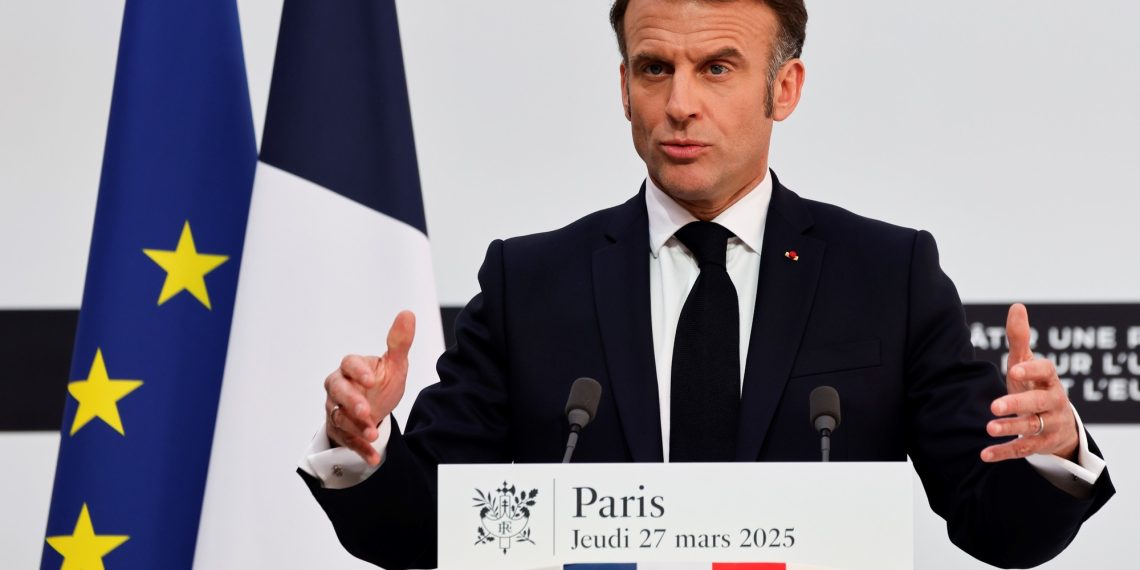 The Summit on Ukraine excludes the institution of sanctions in Russia and advances on the planet to create a European drive