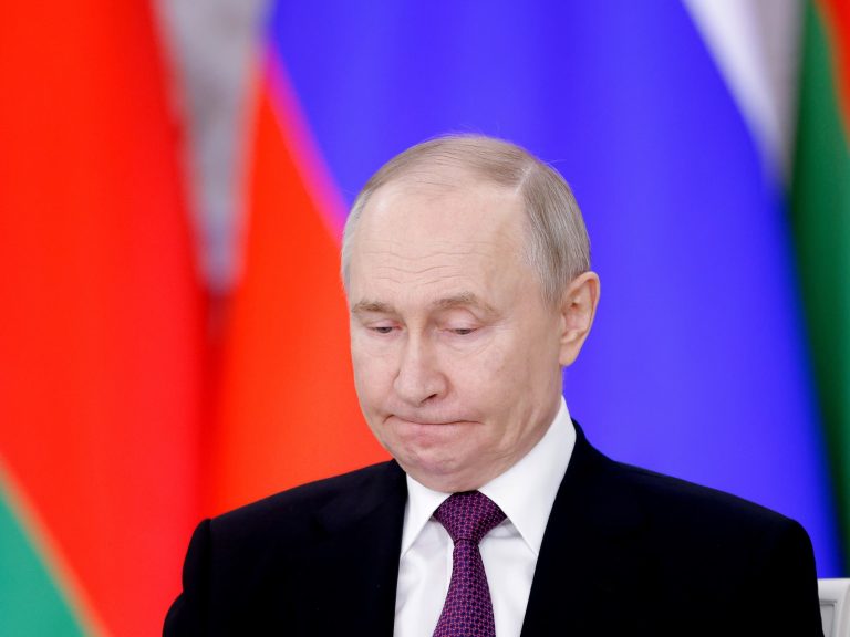 Trump says that the talks with Putin had been “superb and productive” and the Kremlin warns that “so much stays to cease”.