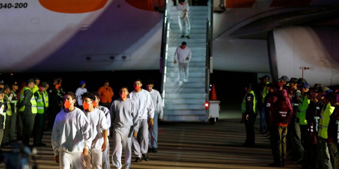 Venezuela to renew migrants