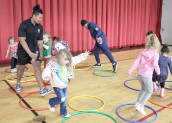 Particular guests – Steubenville Herald -star