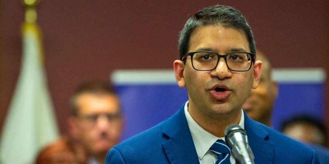 Trump administration blocks greater than $400M in funding for Illinois well being applications