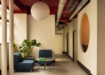 A collaboration house in Paris celebrates the modernist type