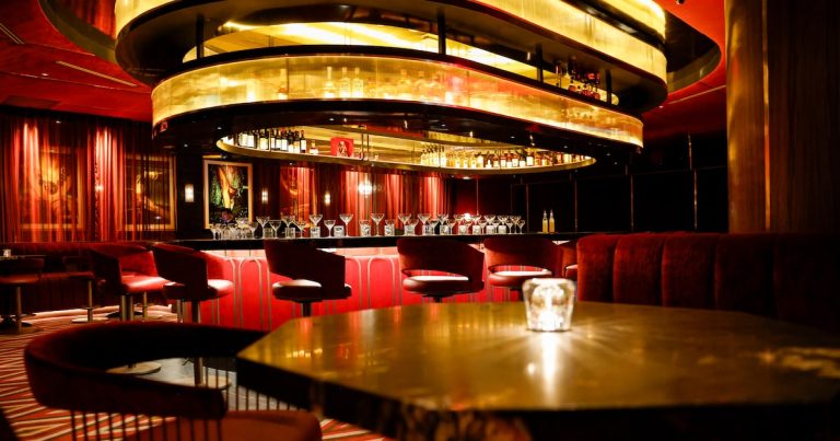 Inside Dallas’ sprawling new steakhouse, Evelyn
