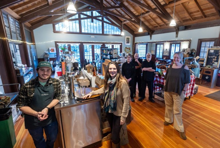 A historic mom-and-pop restaurant turns into a nonprofit – The Mercury Information