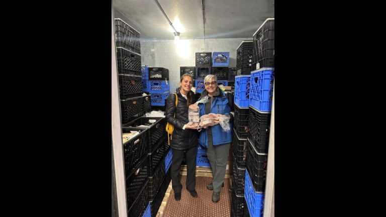 Sponsor highlight: Snohomish County Meals Coalition leads collaborative effort to distribute 36,000 lbs of salmon