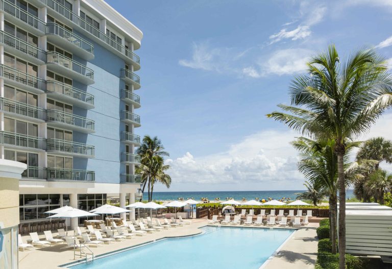 How Is The Singer Oceanfront Resort in Palm Seashore County Remodeling Luxurious Journey with Good Connectivity for Florida Vacationers? – Journey And Tour World