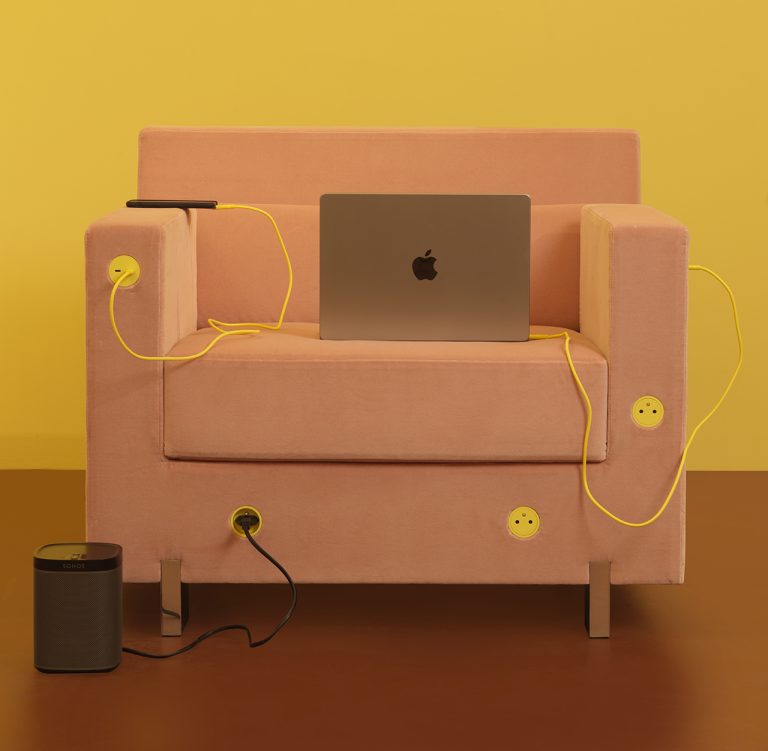 The playful system smile by India Mahdavi + 22 The system is electrical