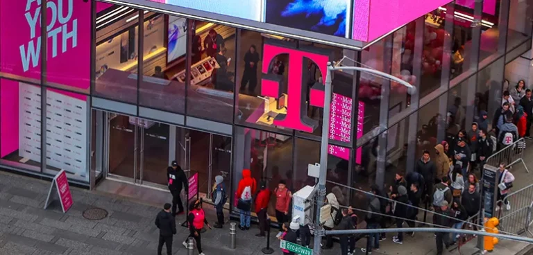 T-Cell begins to extend charges for older plans