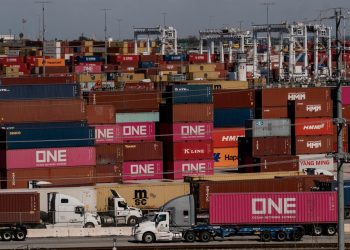 Trump doesn’t rule out that their financial insurance policies trigger a recession