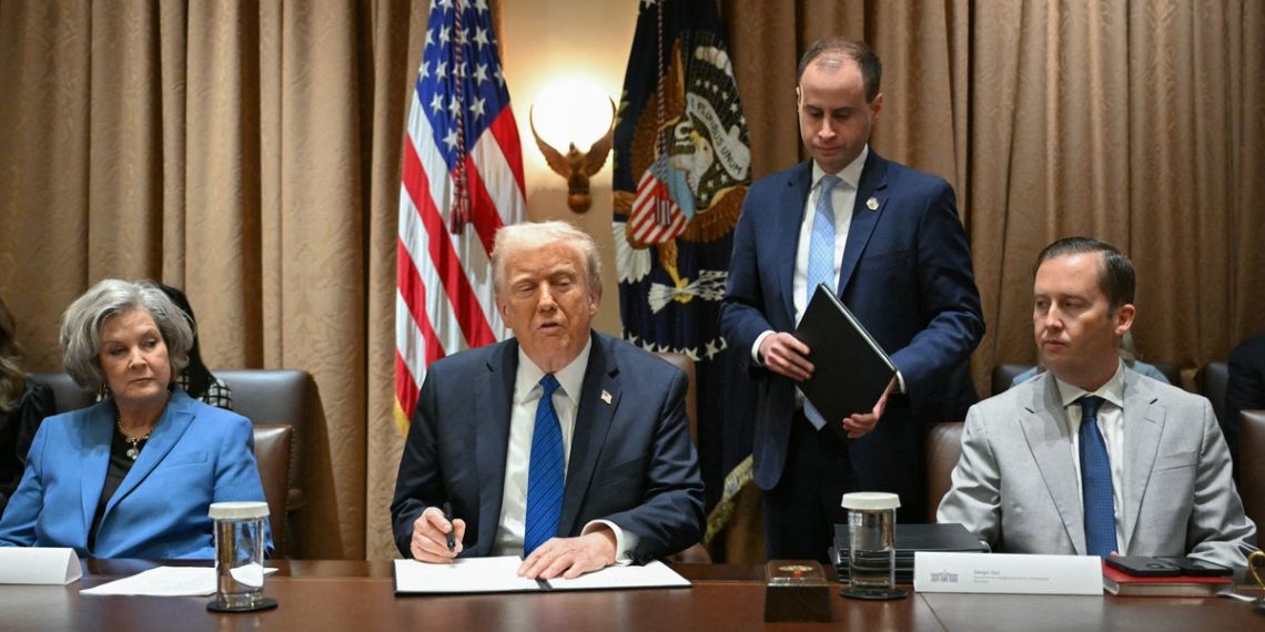 The sign dialog error you could have shocked Washington. The exception within the White Home, the place is brushed