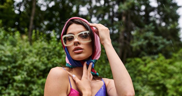 The right way to fashion the neck scarf development this spring – The Irish Information