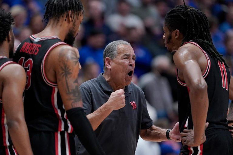 March 2025 MADNESS BRACKET BUSTERS: Discolore these groups with prime seeds to reinforce your probabilities of the NCAA match