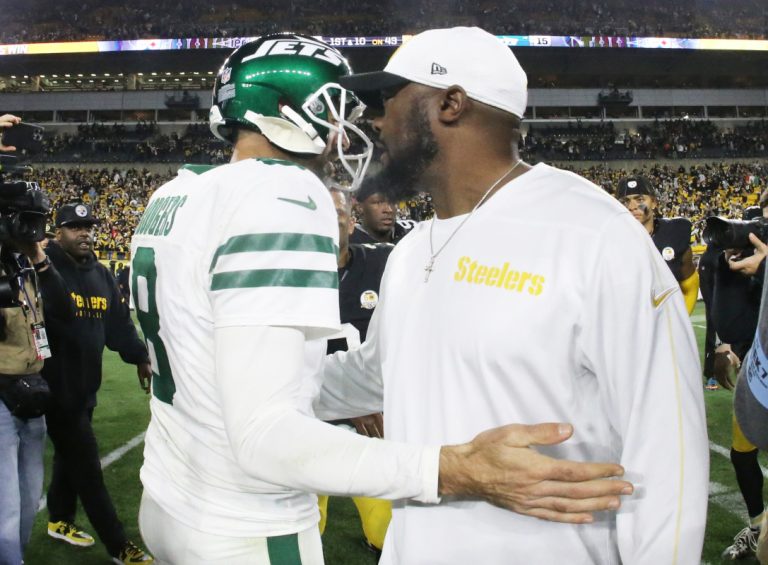 Aaron Rodgers contract provide made as Steelers fear about unhealthy information