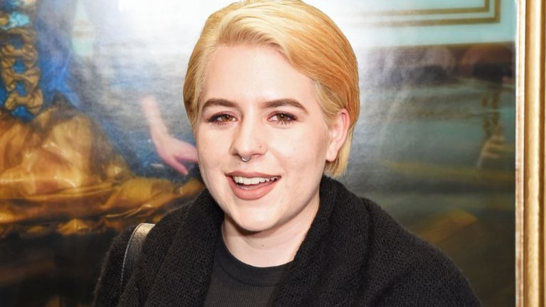 Tom Cruise, Nicole Kidman’s Daughter Bella Makes Uncommon Transfer
