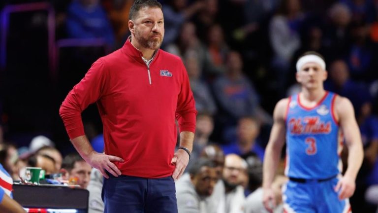 Match NCAA 2025 Bracket: laptop simulation predicts stunning upset, Picks Insanity March, crossings