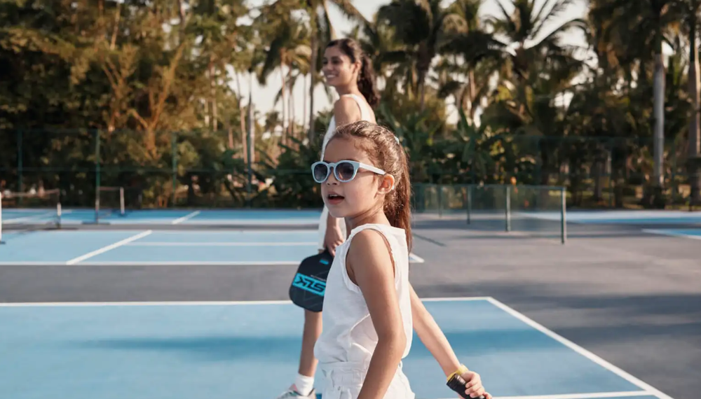 Padel-crazy purchasers? Membership Med’s on pattern