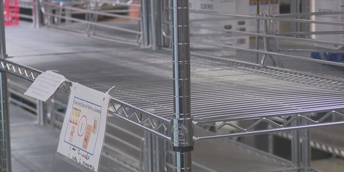 Funding freeze leaves Oregon meals banks scrambling