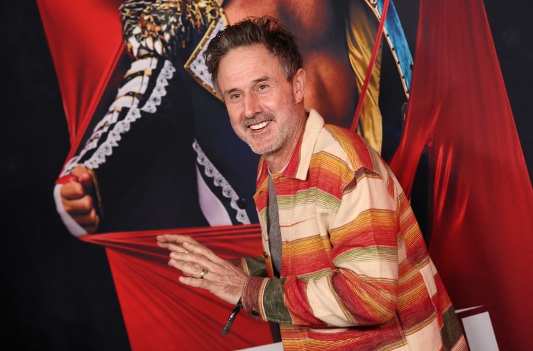 David Arquette Appears to be like Unrecognizable Dressed as Iconic ’80s Character