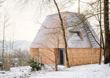 Detachable wooden residence introduces modular prototype for round residing in Germany