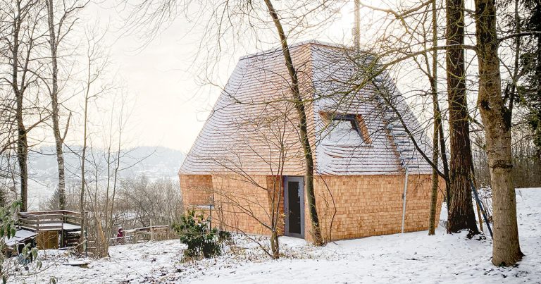 Detachable wooden residence introduces modular prototype for round residing in Germany